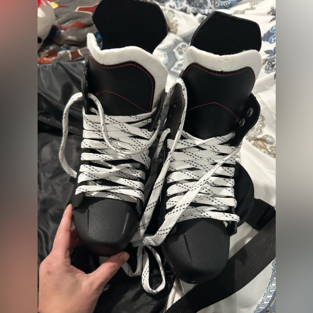 Kids Size 5 ice skates